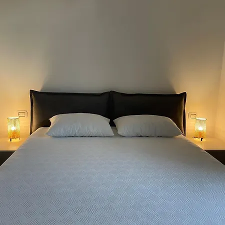 Nuovo In Viale Jenner, Luminoso E Strategico Apartment *