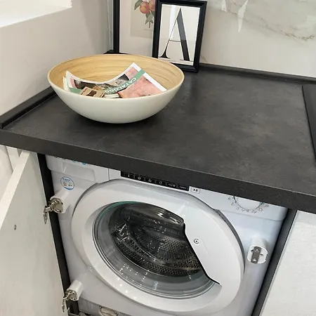 Apartment Nuovo In Viale Jenner, Luminoso E Strategico
