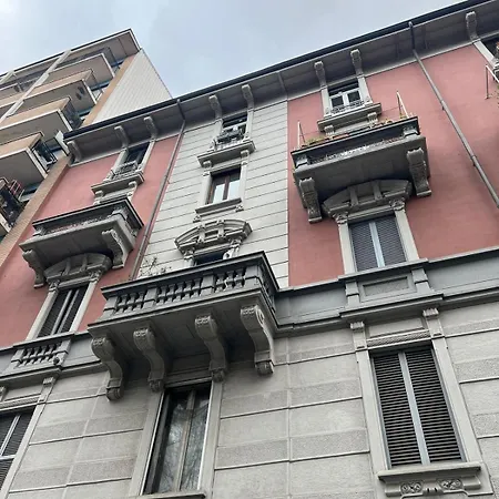 Nuovo In Viale Jenner, Luminoso E Strategico Milan
